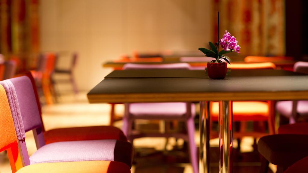 The Gerald'S Hotel Rădăuţi Dış mekan fotoğraf