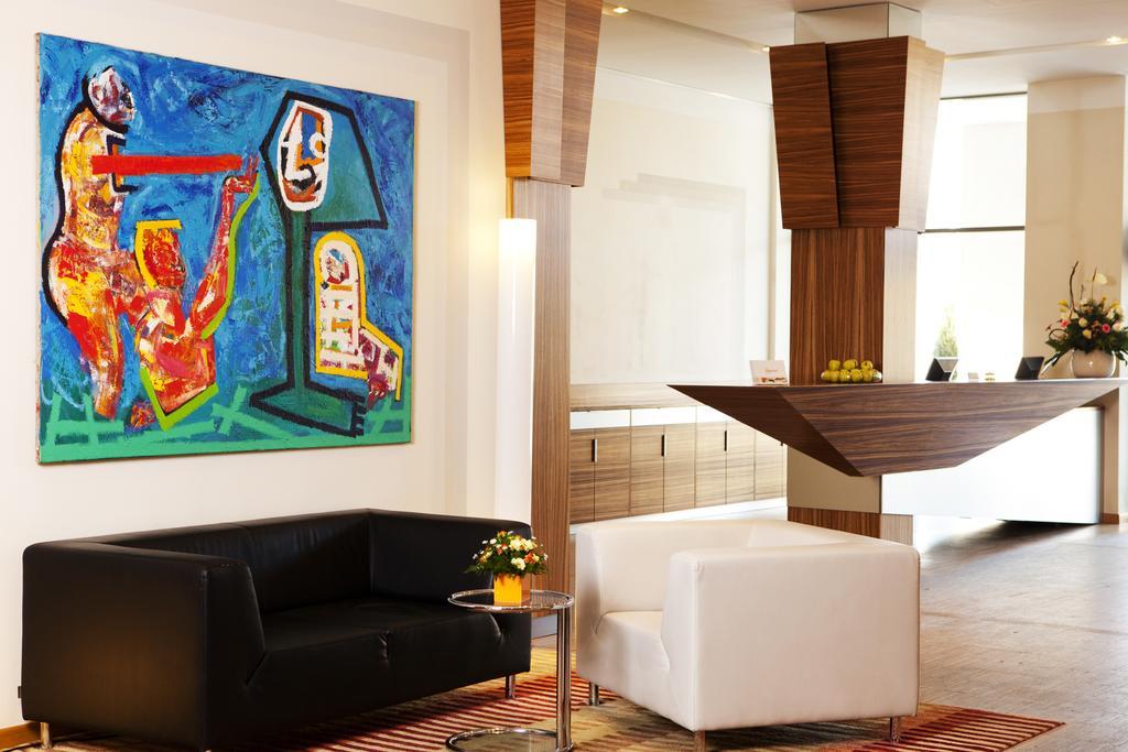 The Gerald'S Hotel Rădăuţi Dış mekan fotoğraf