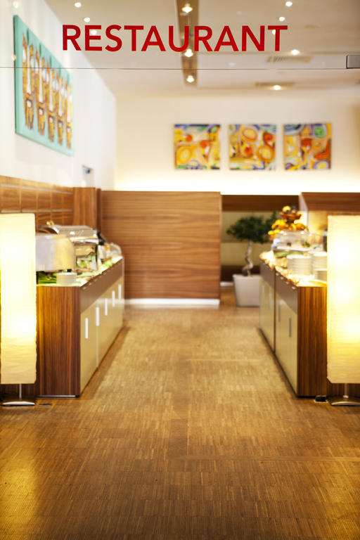 The Gerald'S Hotel Rădăuţi Dış mekan fotoğraf